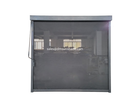 Εξωτερικό Παράθυρο Πόρτας Χειροκίνητο Ρολό με Μανιβέλα Αντιανεμικό Σκίαστρο